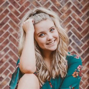 Meet your Posher, Savannah